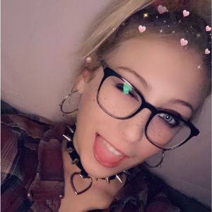 Meet your Posher, Liv